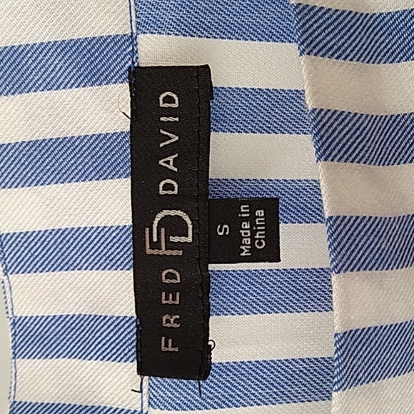 Top - Picture 2 of 4